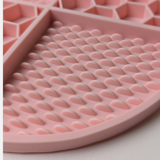 Blush Lick Mat