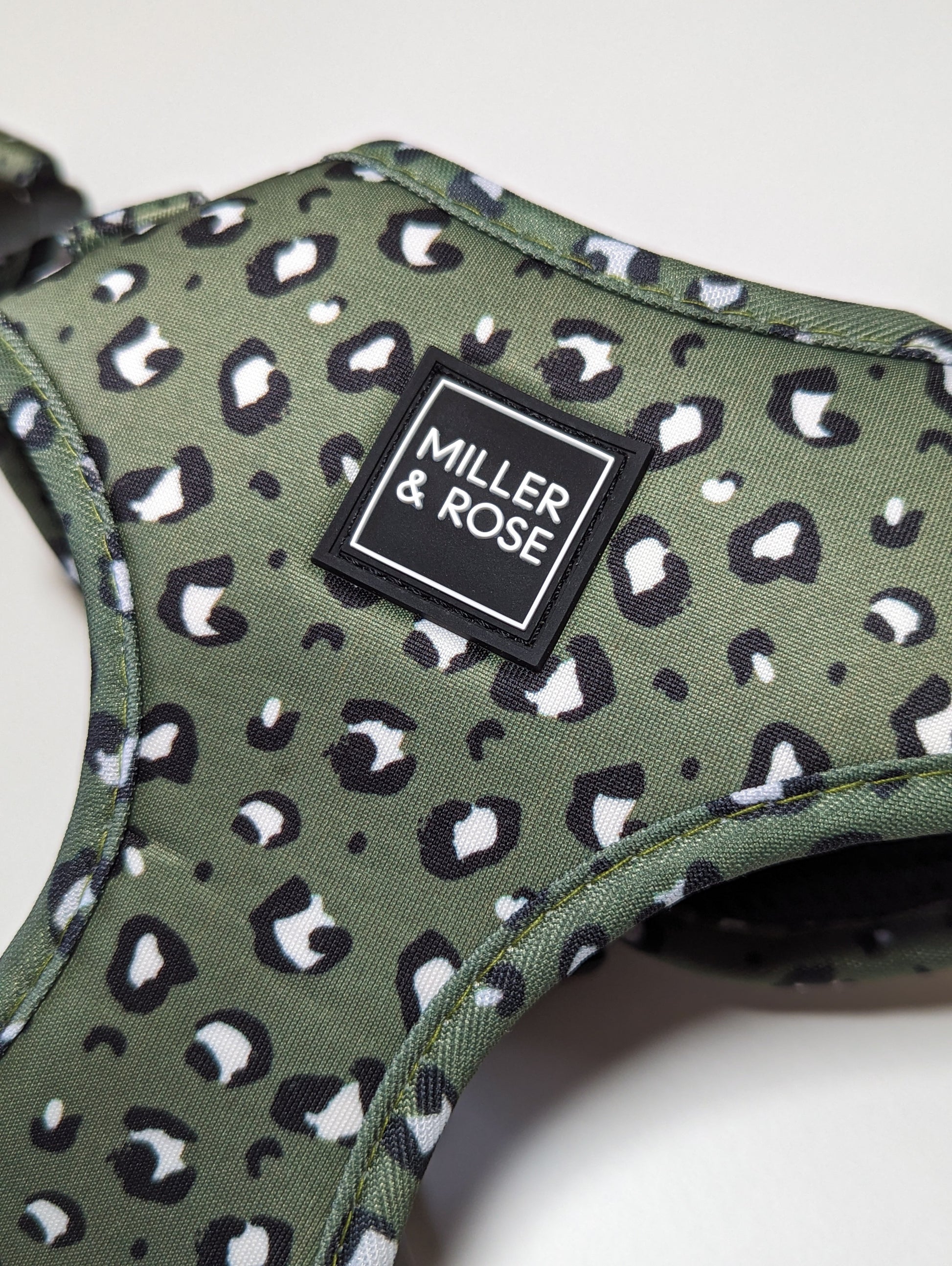 Olive Leopard Classic Harness image 3